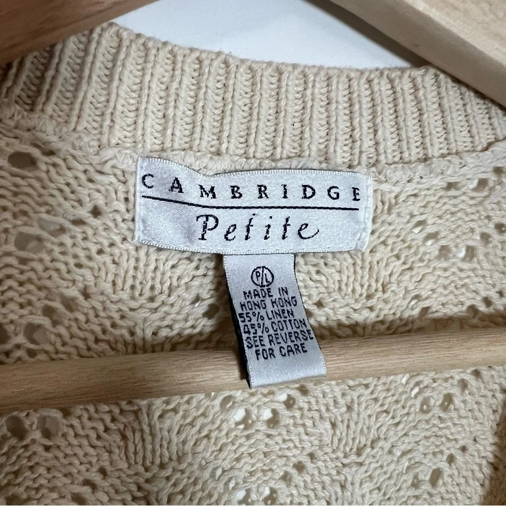 Vintage Cambridge Petite Cream Knit Floral Sleeveless Sweater Vest, Size Large P